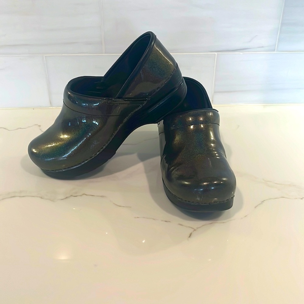 DANSKO Women’s Professional Clogs